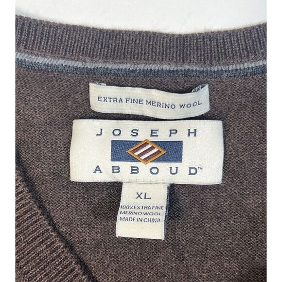 Joseph Abboud Extra Fine Merino Wool V Neck Sweater Size XL Brown Classy - Picture 3 of 10